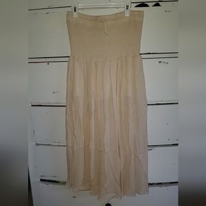 Kendall and Kylie dress size L